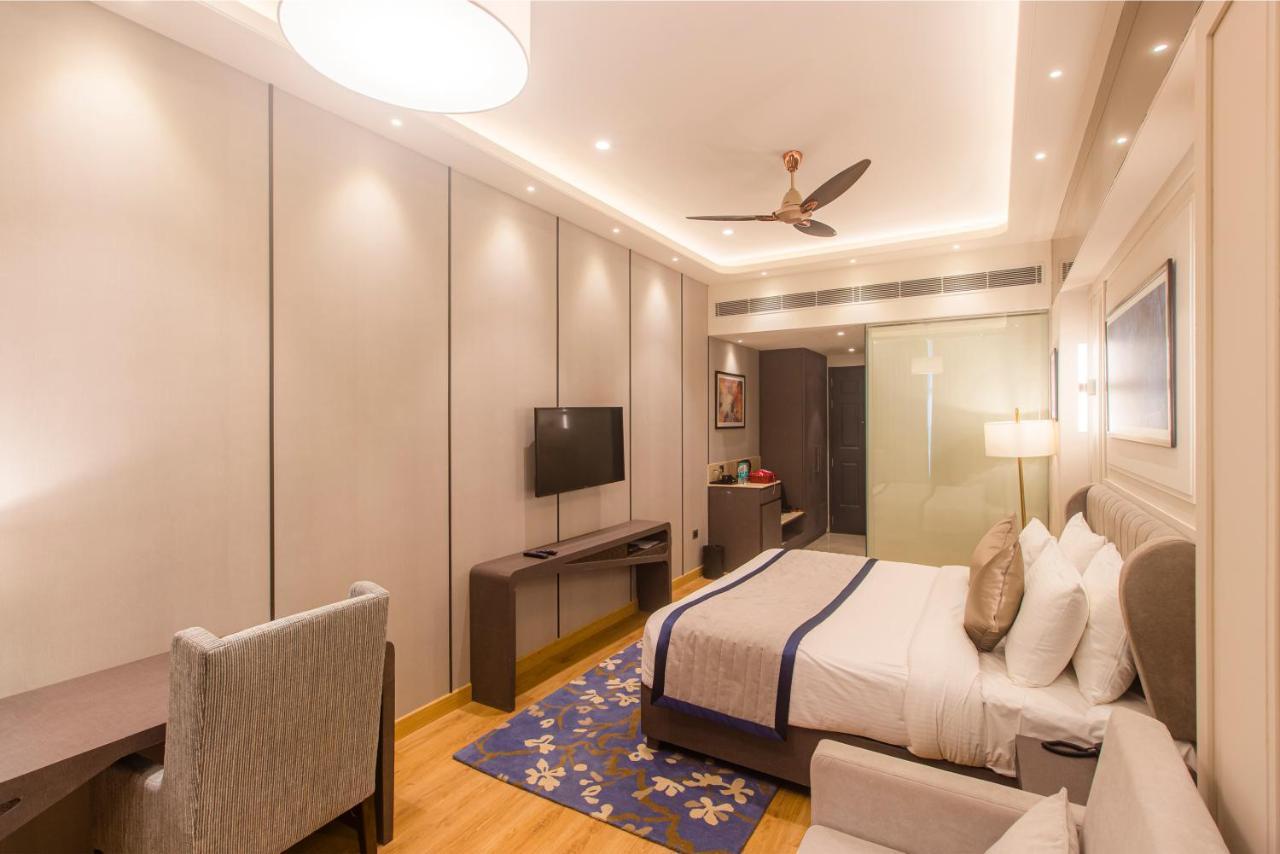 Hotel The Cove Wing Panchkula Zewnętrze zdjęcie